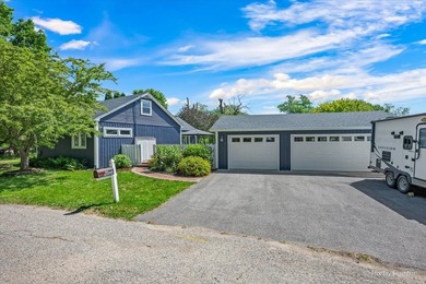 ABSOLUTELY STUNNING WATERFRONT CAPE COD! Nestled at the end of a - photo 2