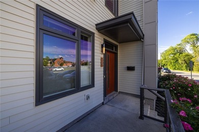 Experience luxury living in the heart of Downtown Rochester! - photo 6