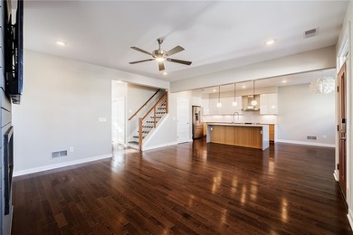 Experience luxury living in the heart of Downtown Rochester! - photo 8