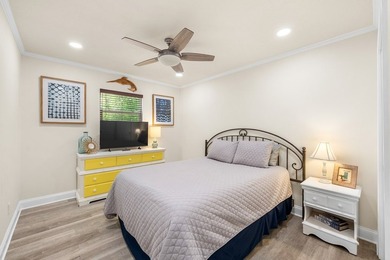 This rare opportunity in the heart of Steinhatchee features two - photo 14