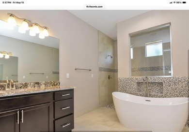 This is a 2019 Custom Built Home. Just freshly painted Interior - photo 15