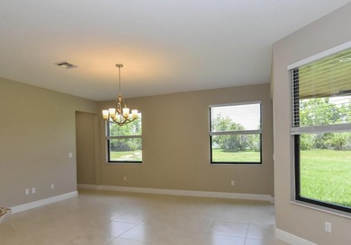 This is a 2019 Custom Built Home. Just freshly painted Interior - photo 19