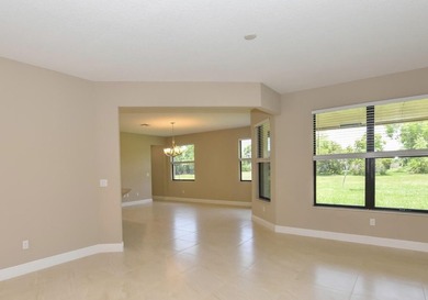 This is a 2019 Custom Built Home. Just freshly painted Interior - photo 22