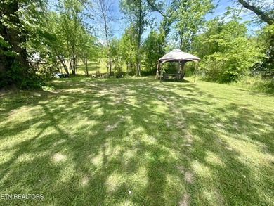 Welcome to 119 Little Creek Lane in LaFollette, TN! This move-in - photo 24