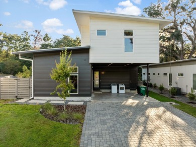 Lake Home For Sale in Tallahassee, Florida