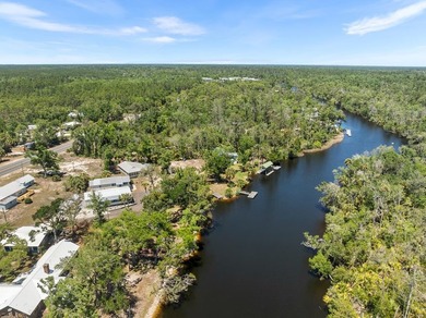This rare opportunity in the heart of Steinhatchee features two - photo 37