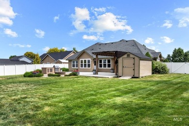 Welcome to this beautiful home in a quiet neighborhood near - photo 2