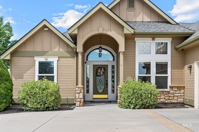 Welcome to this beautiful home in a quiet neighborhood near - photo 5