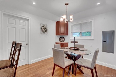 Come And See This Beautiful Updated 3 Bedroom, 1Bath, Living - photo 11