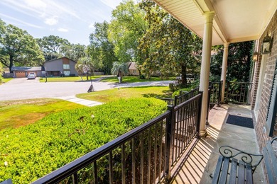 Shadowmoss | 3 BR | 2.5 BA | 2,330 Sq Ft | 0.26-Acre Charming - photo 13