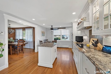 Welcome to 215 West Pond Rd. This beautifully maintained 4 - photo 5