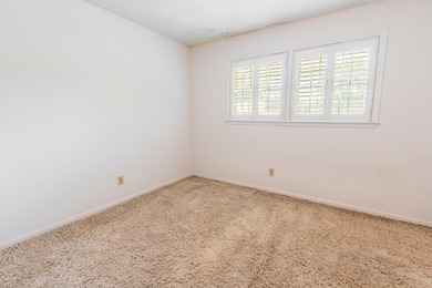 Shadowmoss | 3 BR | 2.5 BA | 2,330 Sq Ft | 0.26-Acre Charming - photo 31