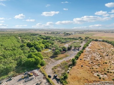 (private lake, pond, creek) Acreage For Sale in Converse Texas