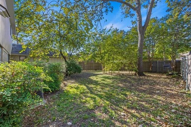 Excellent remodel opportunity! This two-story, 4 bedroom, 2.5 - photo 15