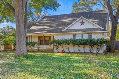 Excellent remodel opportunity! This two-story, 4 bedroom, 2.5 - photo 20