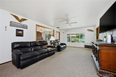Waterfront living meets privacy, space, and adventure with this - photo 4