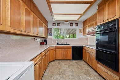 Waterfront living meets privacy, space, and adventure with this - photo 10