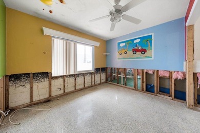 This home was water damaged by Hurricane Helene but has been - photo 33