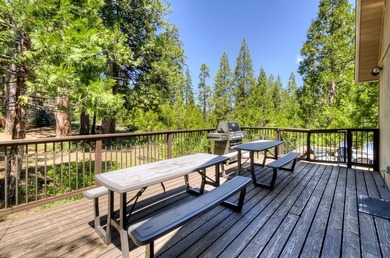 Exceptional mountain living in Ockenden Ranch! This beautifully - photo 45