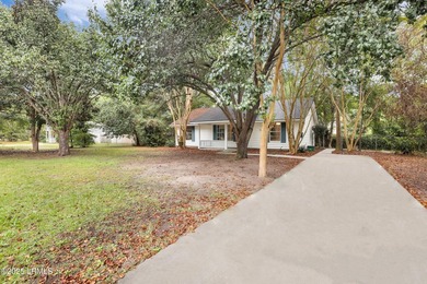 JUST REDUCED! Motivated Sellers! Fully renovated and ready for - photo 5