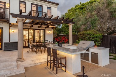 Situated on an oversized corner lot in the heart of lower Lunada - photo 15