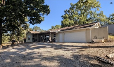 Lake Home For Sale in Warsaw, Missouri
