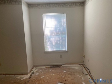 Unlock incredible potential with this two-bedroom, two-bathroom - photo 29