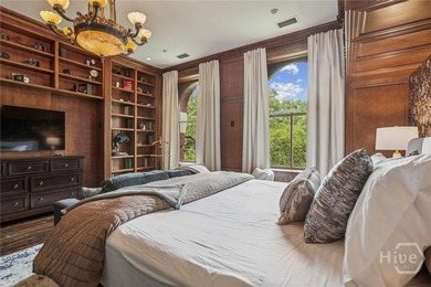 Rare opportunity to own 3 luxurious, fully furnished - photo 32