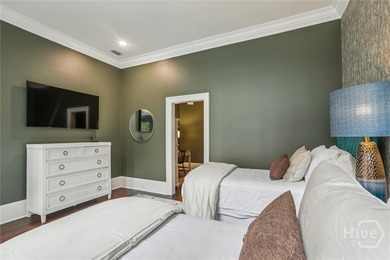 Rare opportunity to own 3 luxurious, fully furnished - photo 37