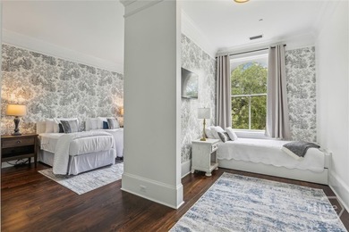 Rare opportunity to own 3 luxurious, fully furnished - photo 39