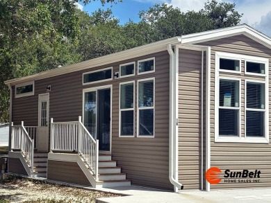 Lake Home For Sale in Labelle, Florida