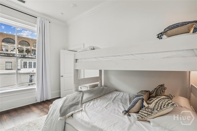Rare opportunity to own 3 luxurious, fully furnished - photo 43