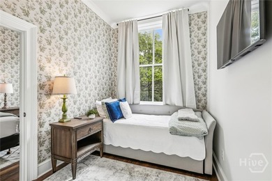 Rare opportunity to own 3 luxurious, fully furnished - photo 59