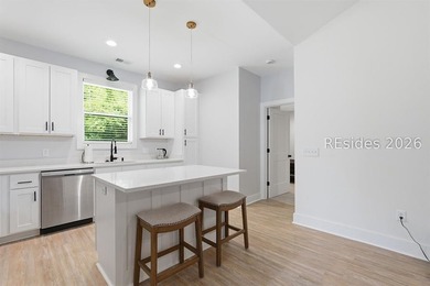 Nestled on charming Lady's Island, this adorable 2024-built - photo 11