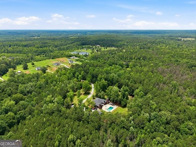 Experience privacy, luxury, and unique character in this - photo 2