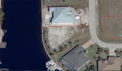 This PREMIER lot is on a HUGE intersecting canal with a - photo 17