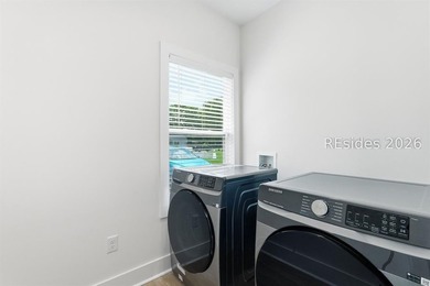 Nestled on charming Lady's Island, this adorable 2024-built - photo 19