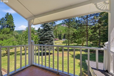 Looking for a little more space and freedom? This unique 3-level - photo 19