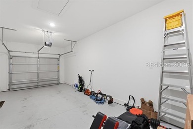Nestled on charming Lady's Island, this adorable 2024-built - photo 20
