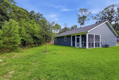 Nestled on charming Lady's Island, this adorable 2024-built - photo 21