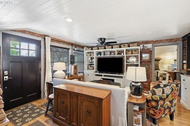 Looking for a little more space and freedom? This unique 3-level - photo 36