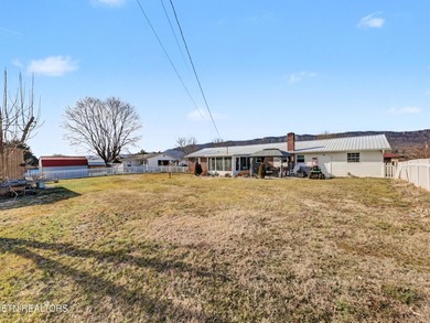Comfortable one level home with great mountain views. Most of - photo 48