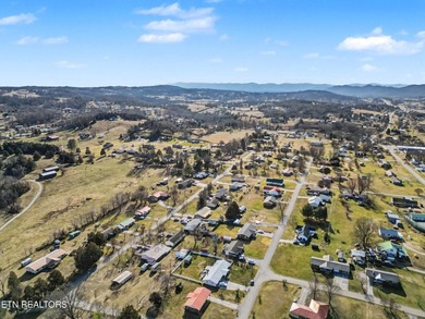 Comfortable one level home with great mountain views. Most of - photo 56