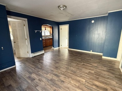 Here's your chance to get your foot in the door of home - photo 11