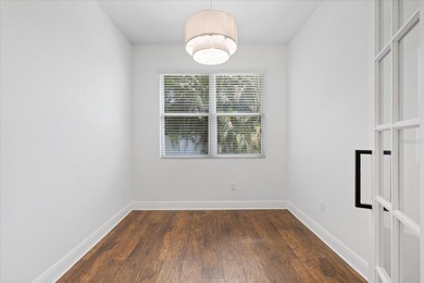 Virtually Staged. Welcome to this beautifully designed 3 bedroom - photo 22