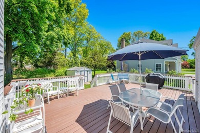 Welcome to 21 Hobson Avenue!!! This Meticulously maintained home - photo 30