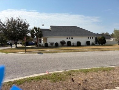 Welcome home. This beautiful gas heated ranch in Carolina - photo 33