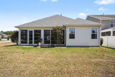 Welcome home. This beautiful gas heated ranch in Carolina - photo 34