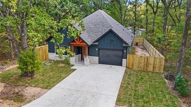 Lake Home For Sale in Payne Springs, Texas