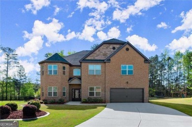Lake Home For Sale in Hampton, Georgia